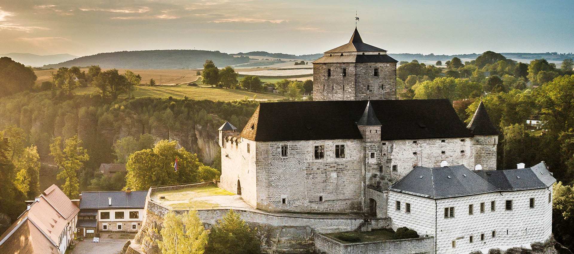hrad Kost