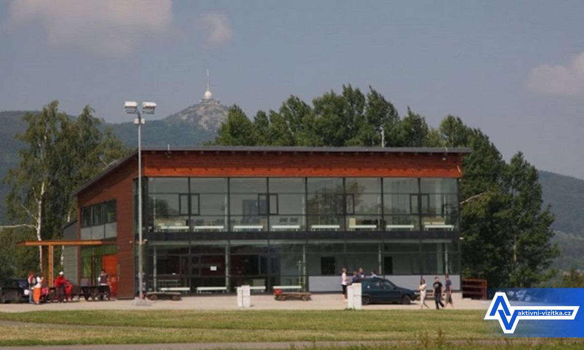 Informace z blízkého a okolí (kultura, zábava, obchod, služby, inzerce a informace)