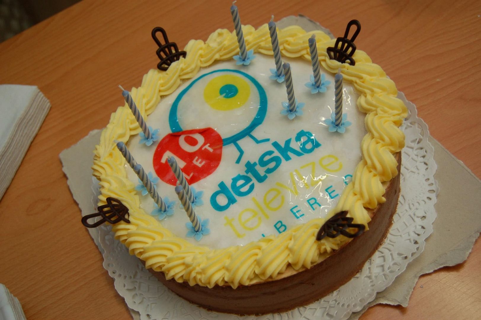DTV JE TADY PRO TEBE! Pokud tě DTV zaujala a je ti 12 až 20 let, můžeš přijít každou středu ve školním roce od 17:00 hodin do naší redakce.