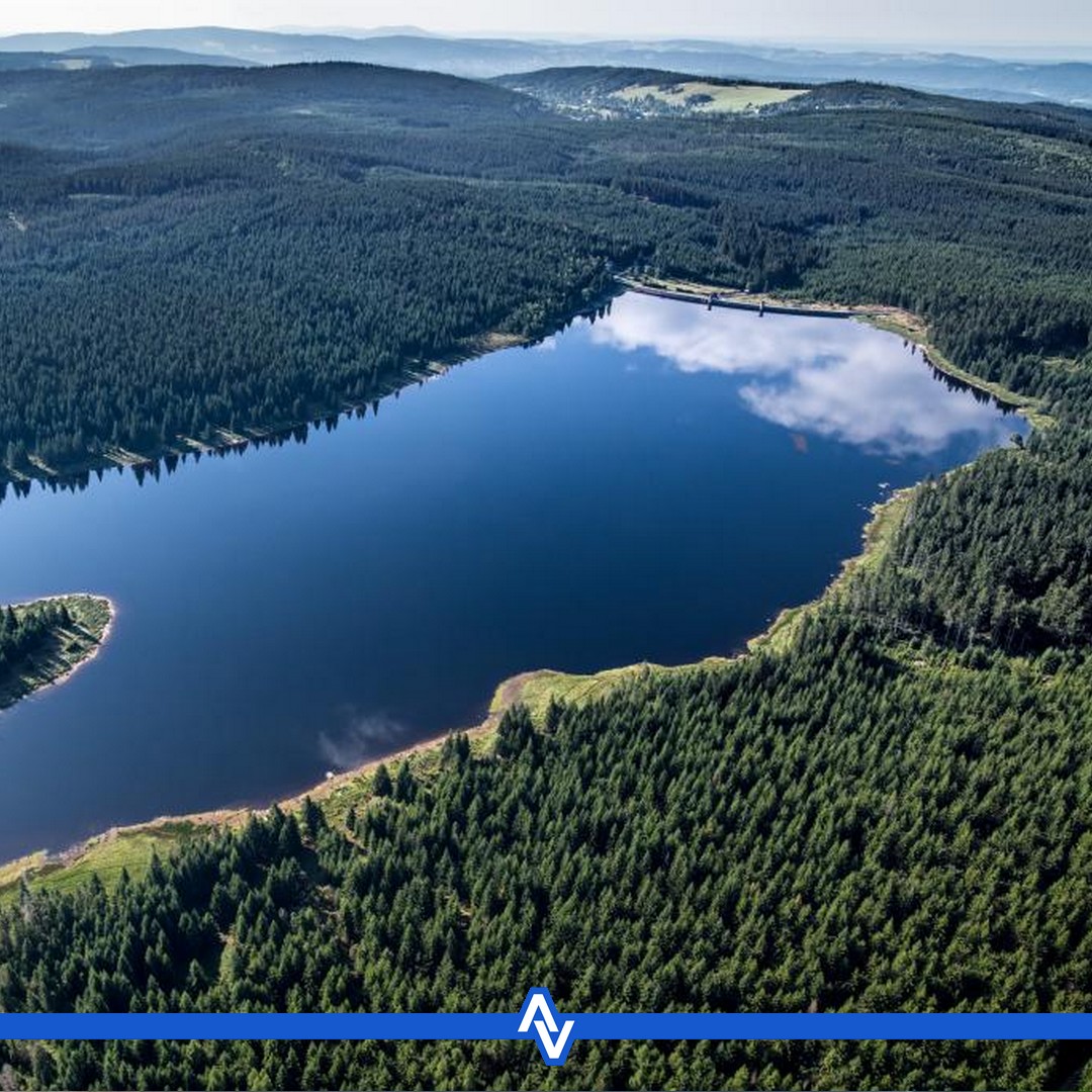 Informace z blízkého okolí (kultura, zábava, obchod, služby a inzerce)