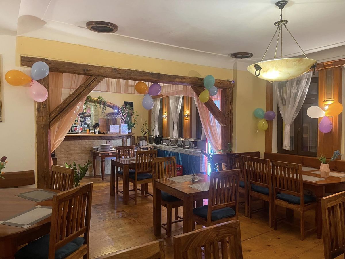  Indická a Nepálská Restaurace v centru Liberce.