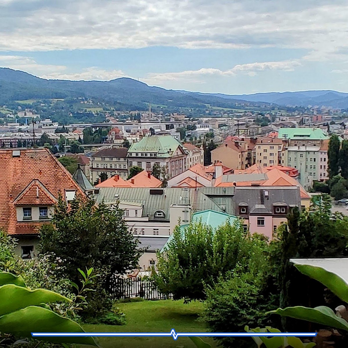 Informace z blízkého a okolí (kultura, zábava, obchod, služby, inzerce a informace)